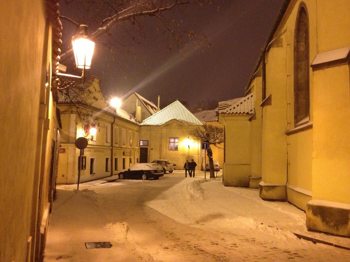 דירות פראג Old Town Basement מראה חיצוני תמונה